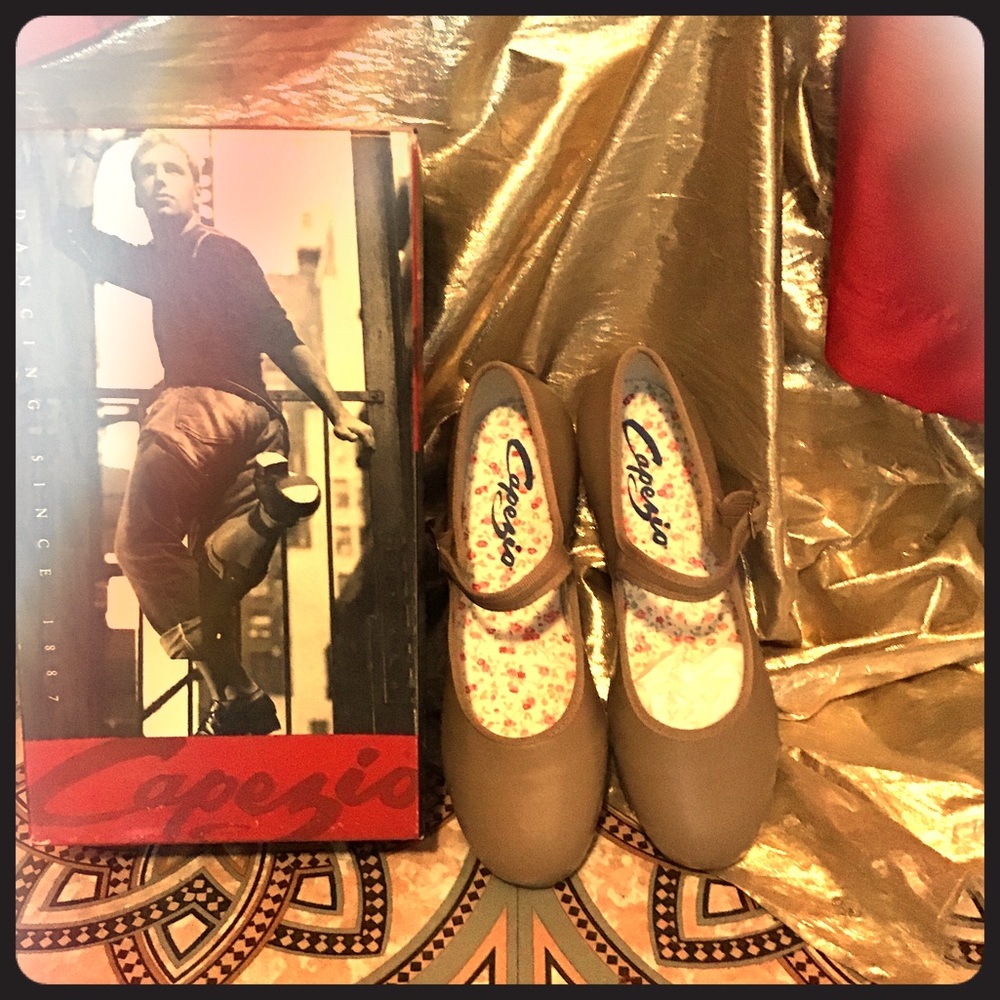 Adult Tan tap shoes